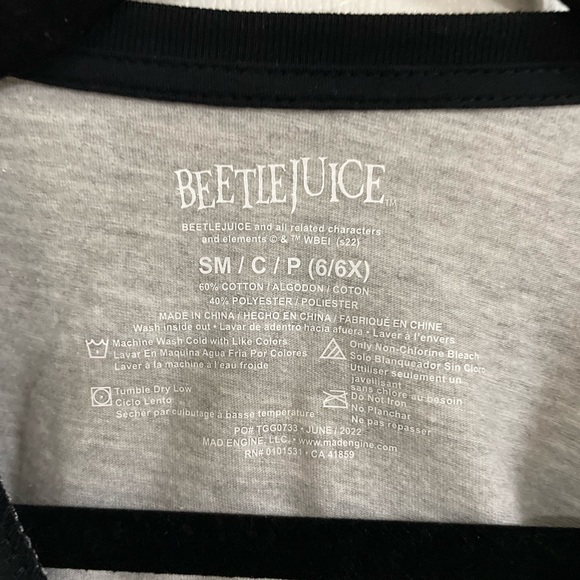 Beetlejuice crop top T-shirt - Picture 3 of 3